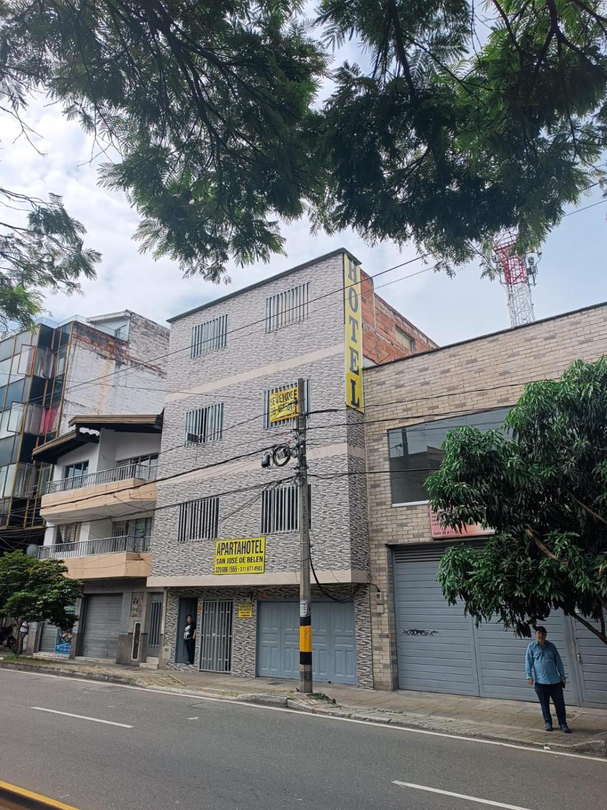 Apartahotel San Jose De Belen Medellin Exterior photo